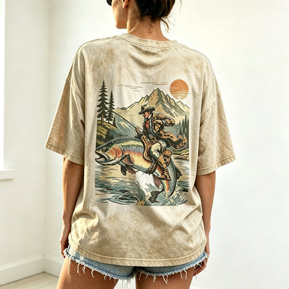 Western Cowboy Angler Riding Trout Retro Outdoor Oversized T-Shirt